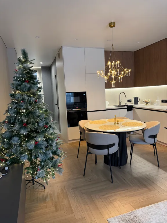 Современные и уютные апартаменты в центре рядом с парком и рекой