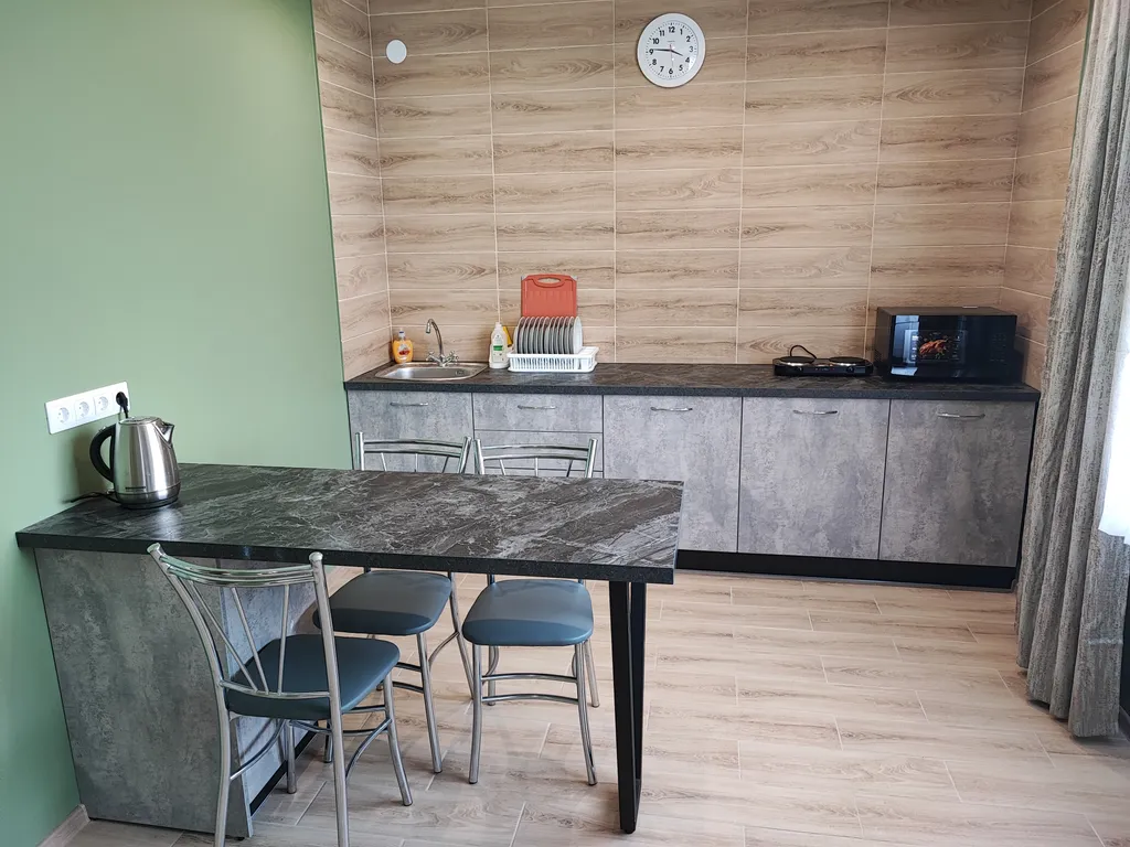 Дом для отдыха в Гришкино 232 м.кв. 8-20 чел.