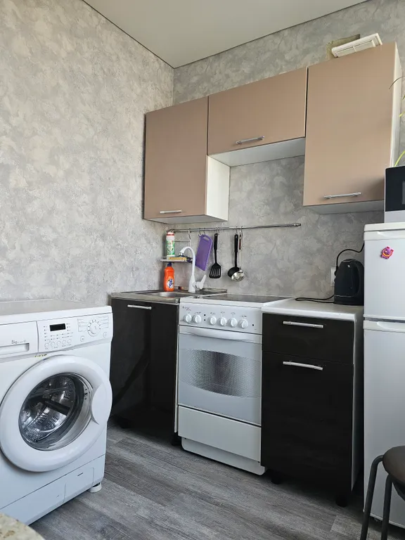 Уютная квартира в центре города — аренда посуточно в Чита