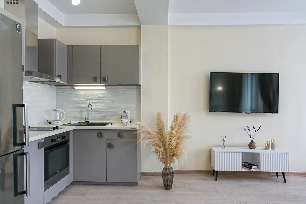 Садовая. В самом центре, вид на море