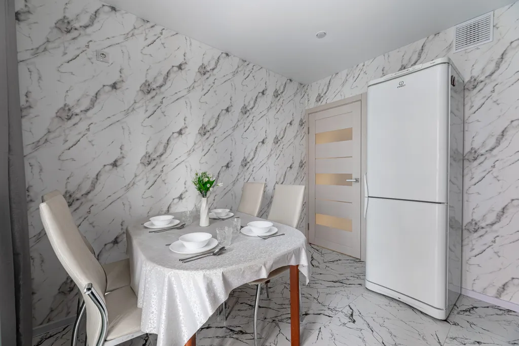 Двухкомнатная квартира на 8 спальных мест у аэропорта