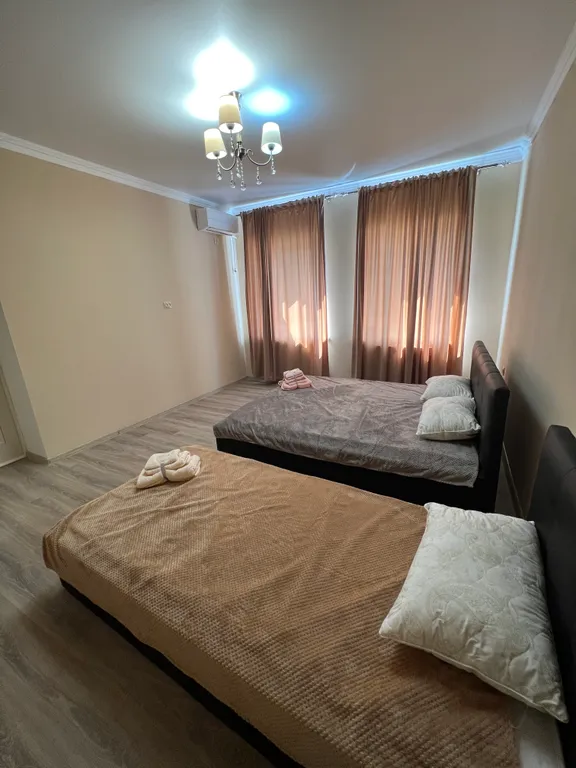 Уютный дом рядом с набережной на большую компанию до 12 человек