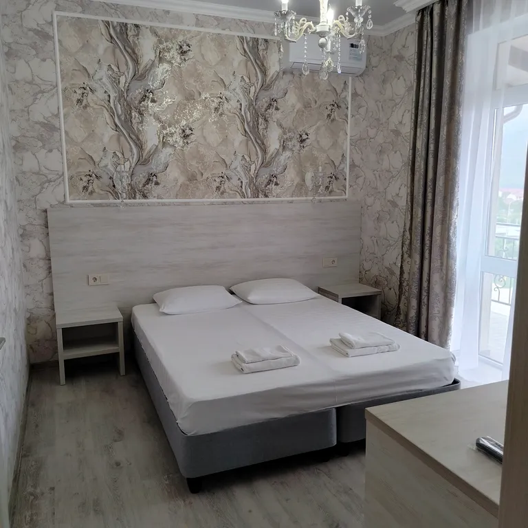 Квартира Номер с балконом — аренда посуточно в Кабардинка