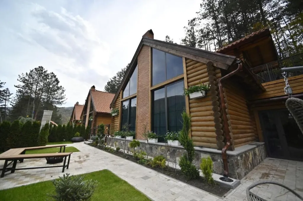 5-комнатный Дом