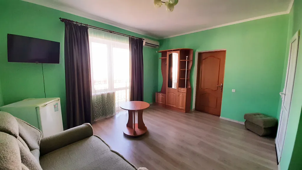 "Номер улучшенный с видом на горы"