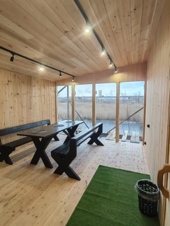 Новый год свободен