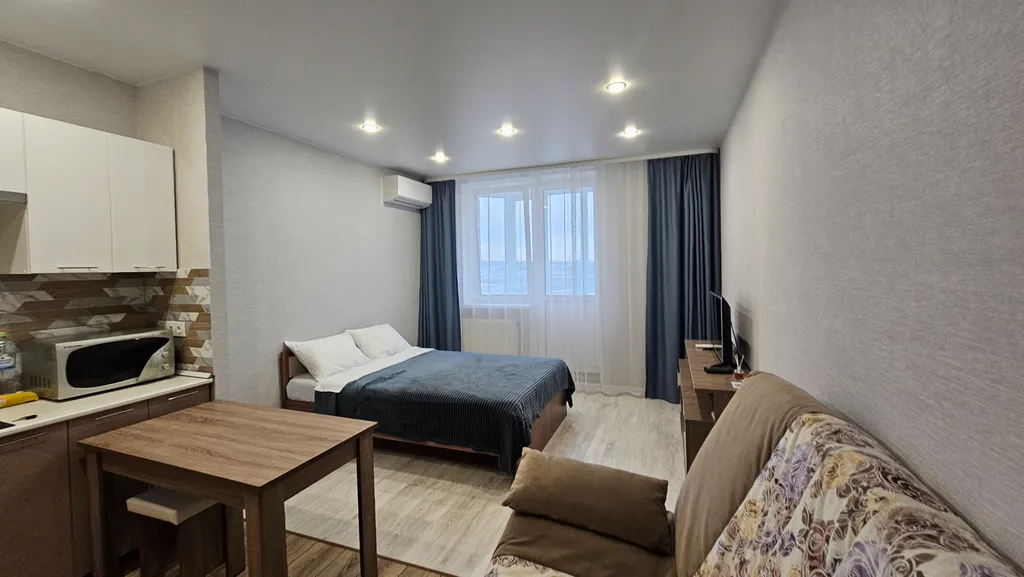 Уютная студия с прекрасным видом на ледовый дворец