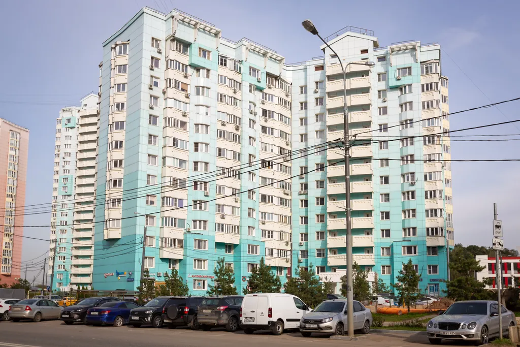 Дизайнерская евродвушка с видом на реку