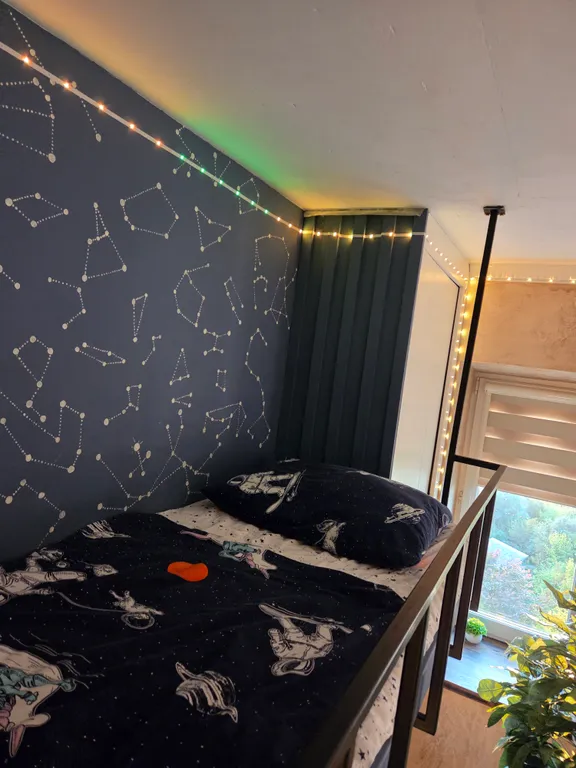 Студия с дизайнерским ремонтом в центре города