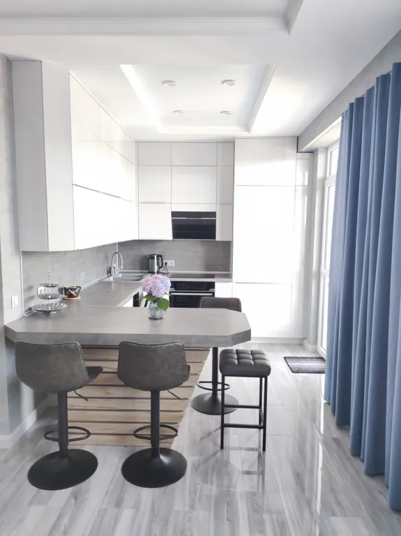 Квартира люкс у моря с видом на горы