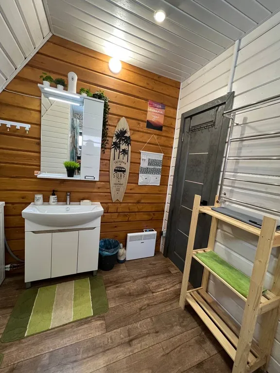 Дом А-фрейм треугольный шалаш в стиле логисты баней и купелью