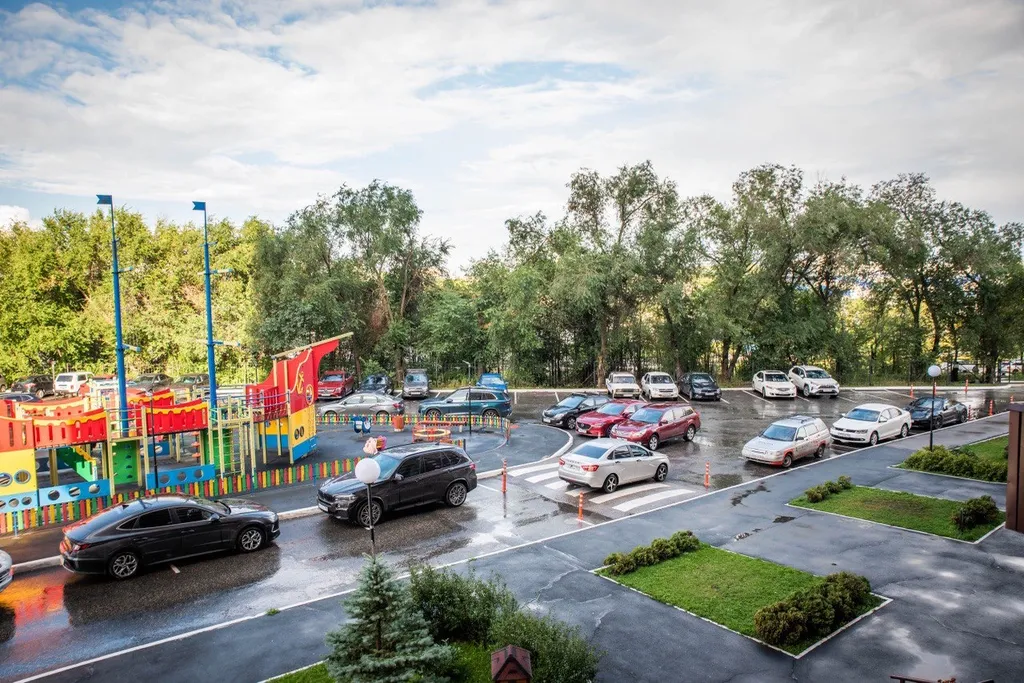 Стильные дизайнерские апартаменты на берегу реки Волга