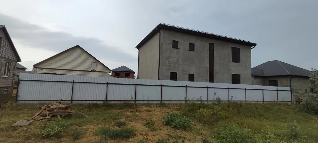 Уютный домик недалеко от моря и озера