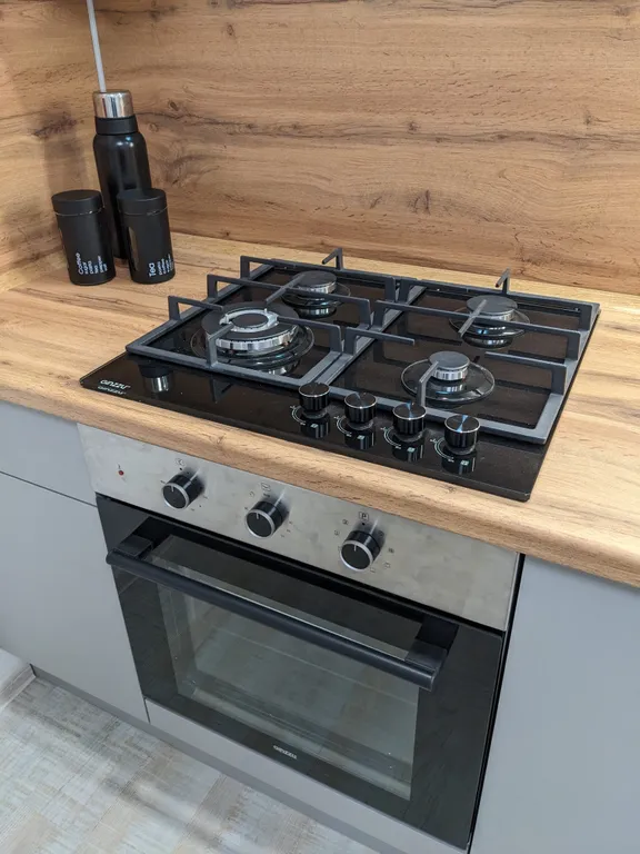 Шикарная двухкомнатная квартира в районе ЖД вокзала