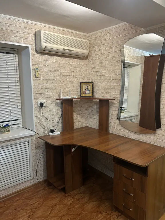 Домик в центре города