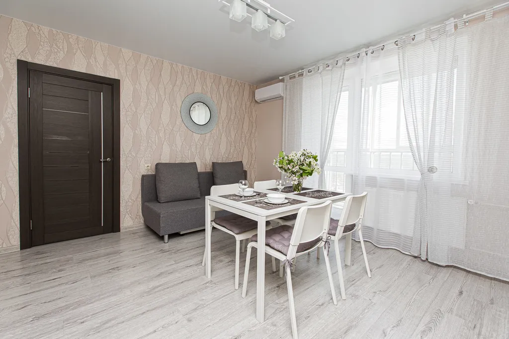 Красивая евродвушка в Академ Riverside