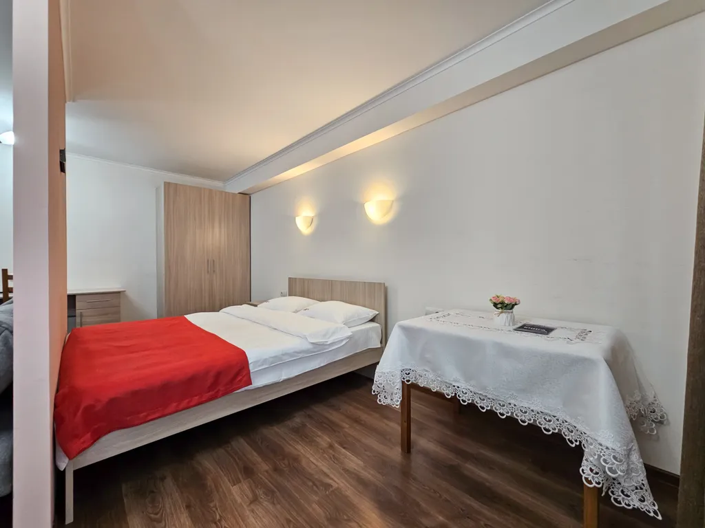 Просторная уютная студия в центре города