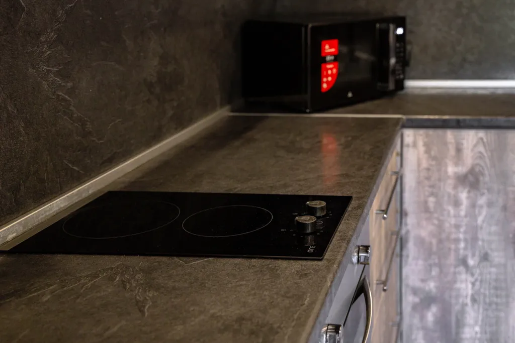 Двухэтажный коттедж с баней