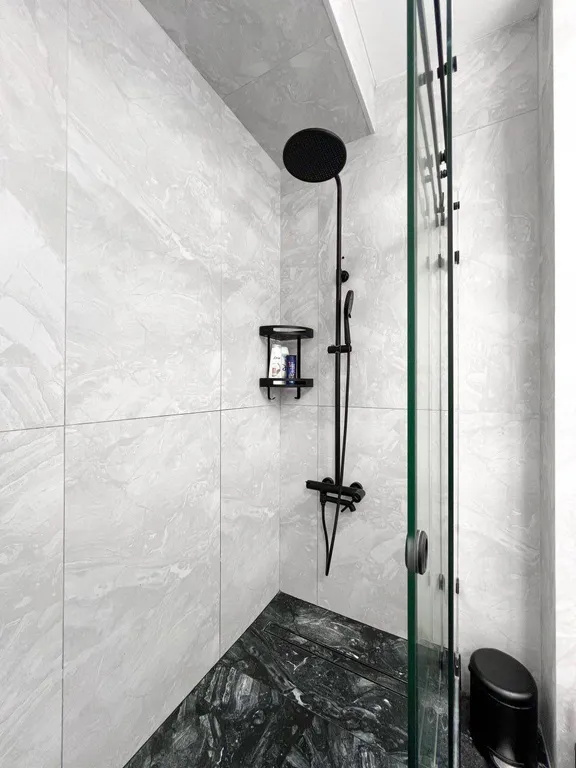 Современная уютная студия с панорамным видом