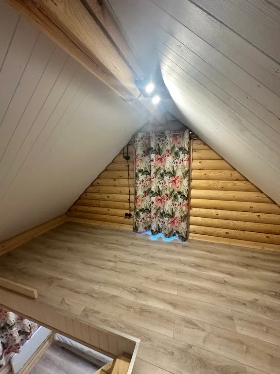 Уютный деревянный дом