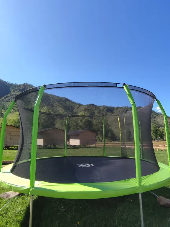 База отдыха Акбулак домики на берегу реки