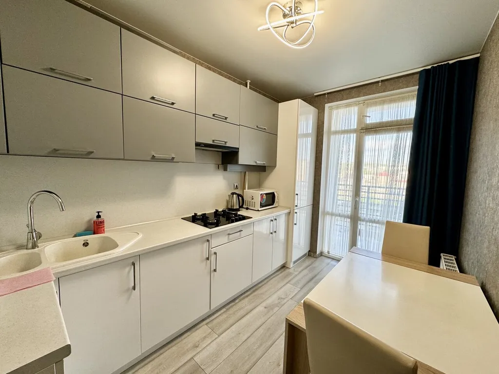 Квартира Отличная уютная новая квартира — Симферополь