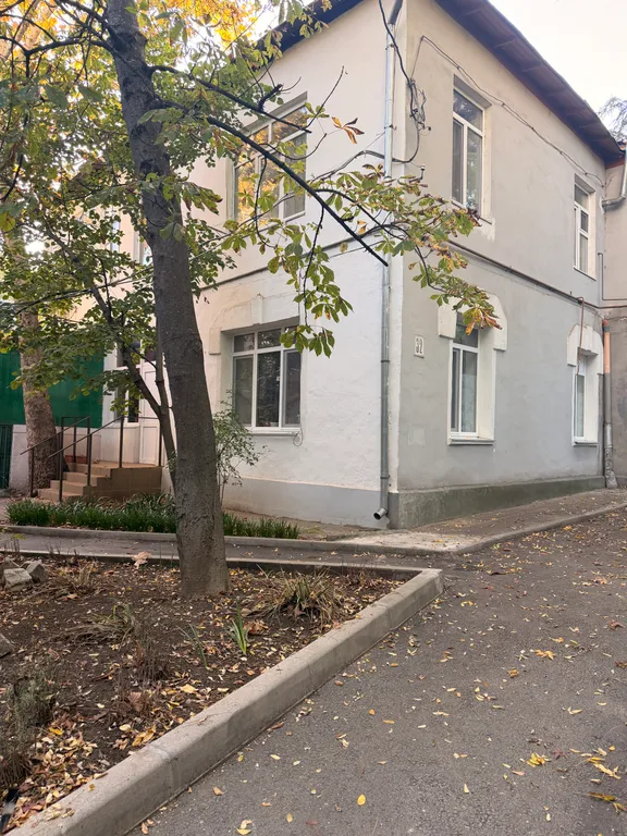 Трехкомнатная квартира в центре