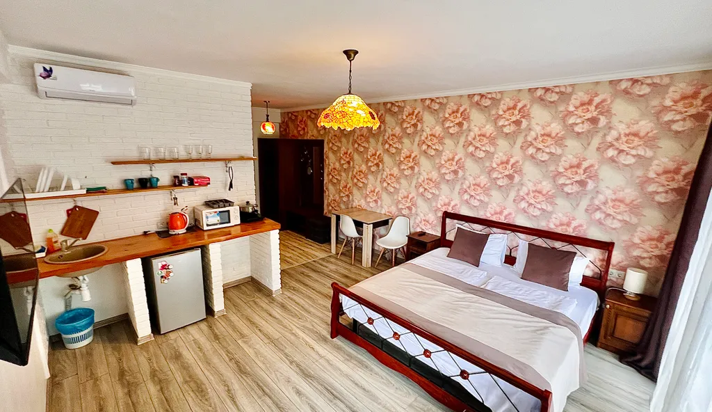 Квартира Квартира Комфортная студия в старой Гагре — Гагра