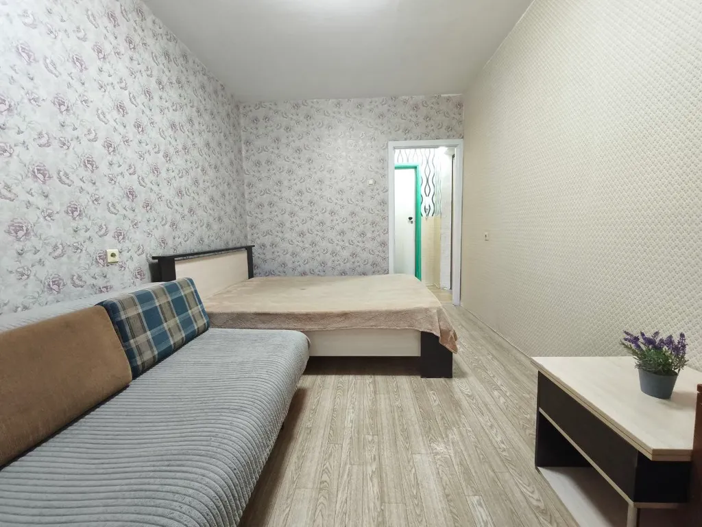 Квартира Однокомнатная квартира на Взлетке с видом на тихий двор — Красноярск