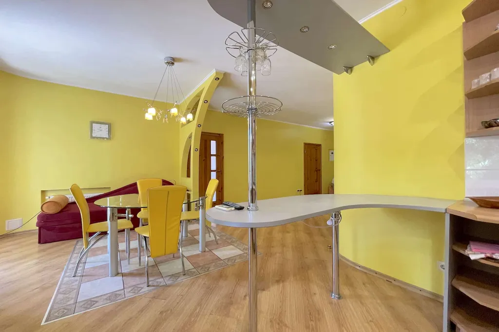 3-комнатная Квартира