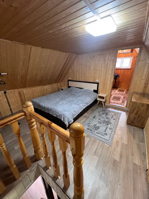 Уютный дом с большим подогреваемым бассейном, баней и банным чаном