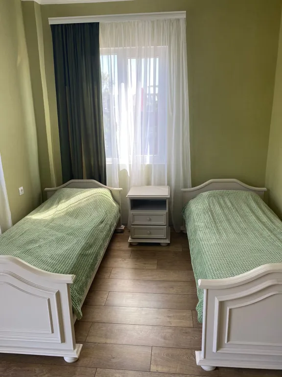 Уютный номер с видом на горы