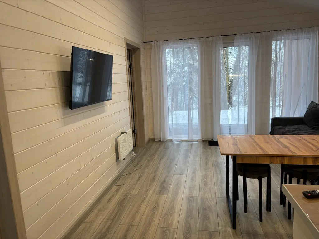 Домик для отдыха в лесу