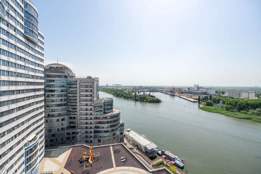 Отличная евродвушка с видом на Дон