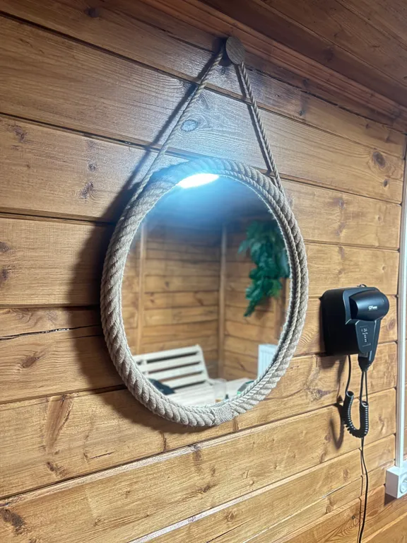 Дом с баней и горячей купелью на дровах