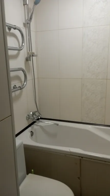 2х комнатное жилье, тихий центр