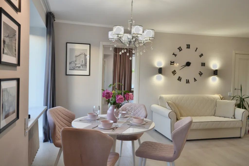 Квартира Апартаменты Сердце Углича в центре с видом на Храм, р.Волгу и Парк — аренда посуточно в Углич