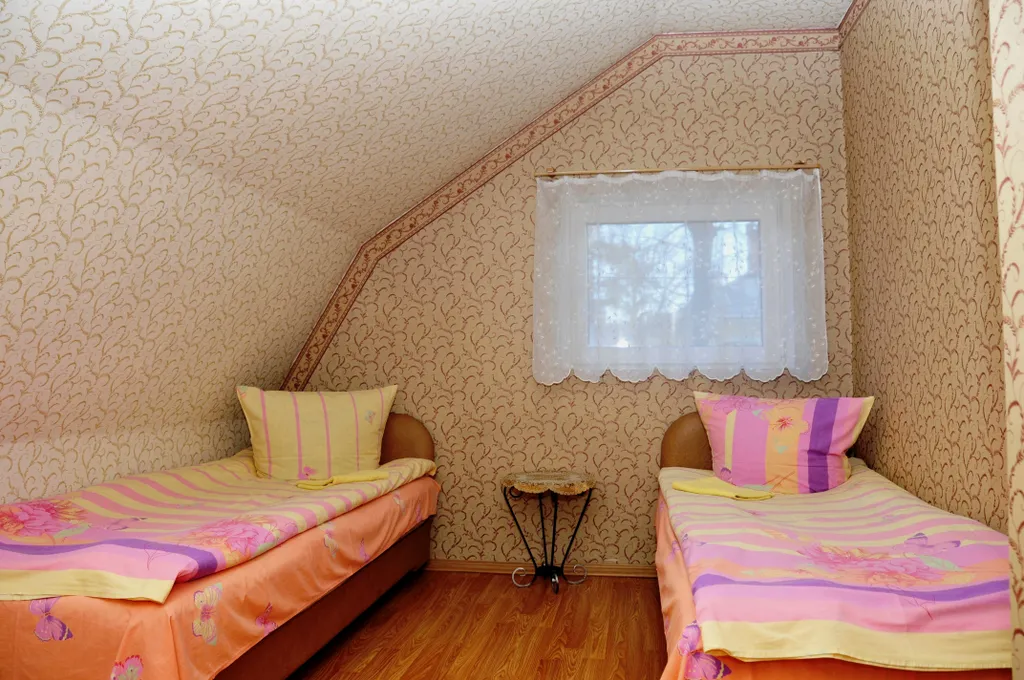 Коттедж 5-комнатный Дом — Луга