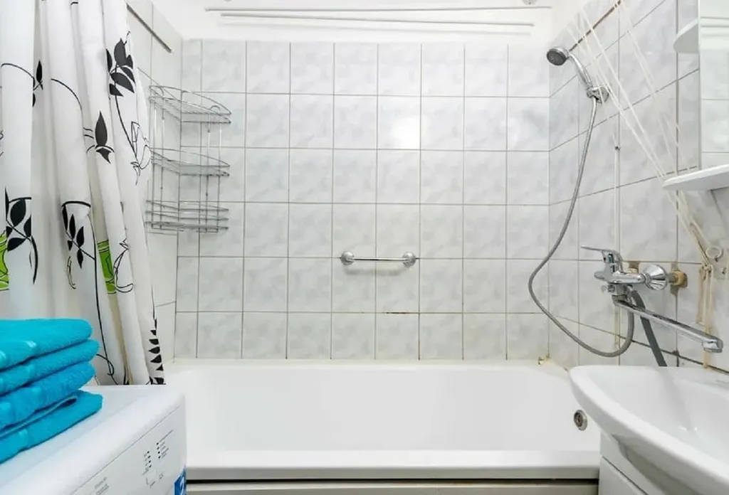 Уютная квартира рядом с ТРК Семья