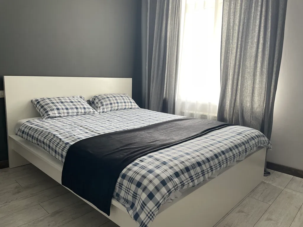 Квартира Уютная дружелюбная студия (КакДома на Ленина) — аренда посуточно в Ханты-Мансийск