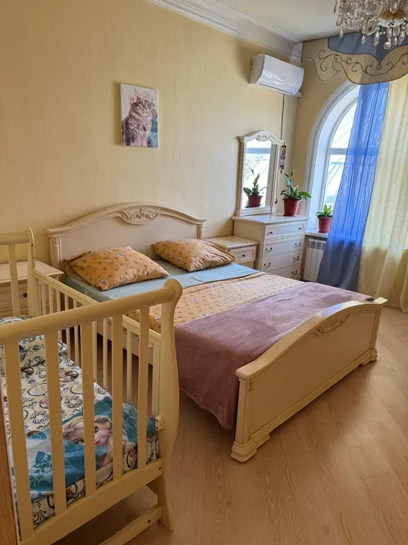 Элитный просторный красивый дом в центре города