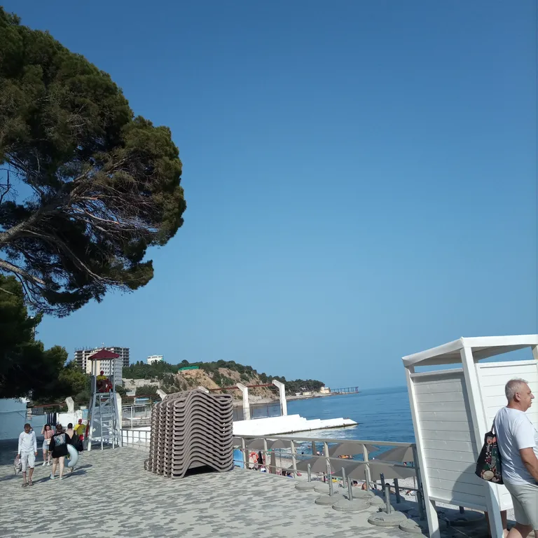 Двухкомнатная квартира в частном секторе у моря Курорт Ялта-Мисх