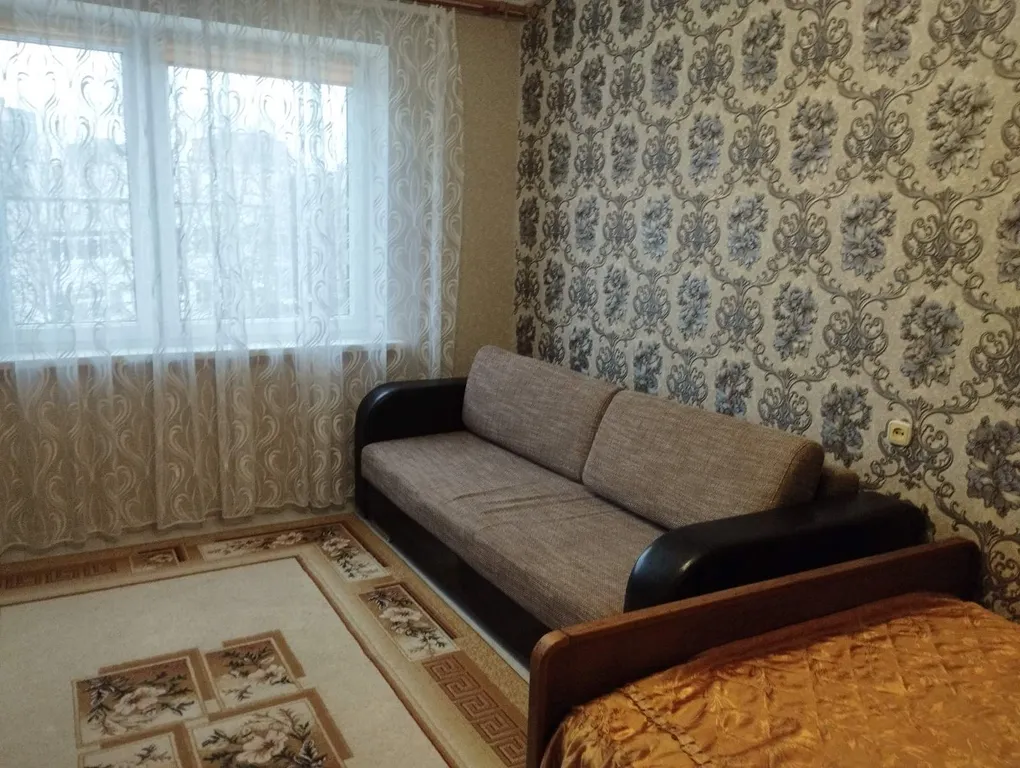 Уютная 1-комнатная квартира в спальном районе, недалеко от центра