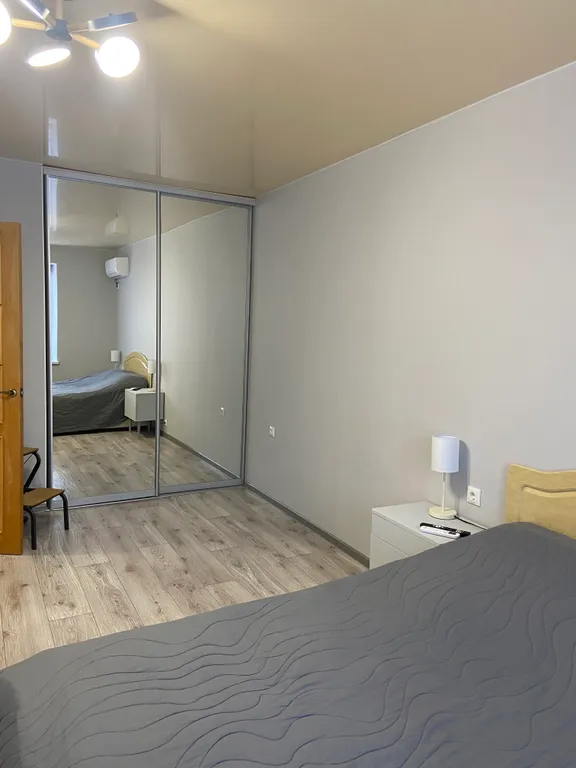 Уютная квартира с удобным местоположением и видом на гору