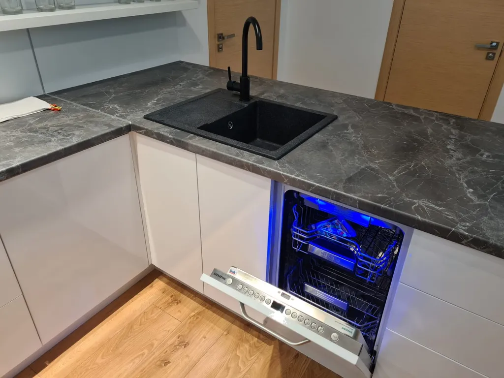 Люкс в новом доме с паркингом