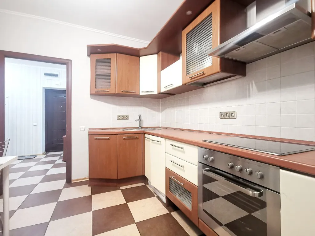 Однокомнатная квартира рядом с жд вокзалом