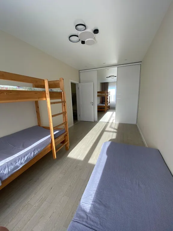 Современная двушка рядом с городской больницей