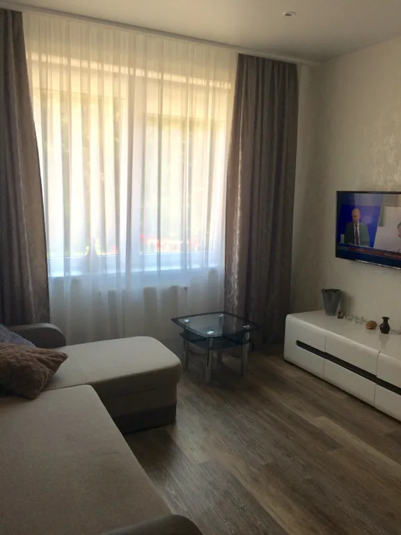 Уютная квартира в центре с видом на сосновый лес