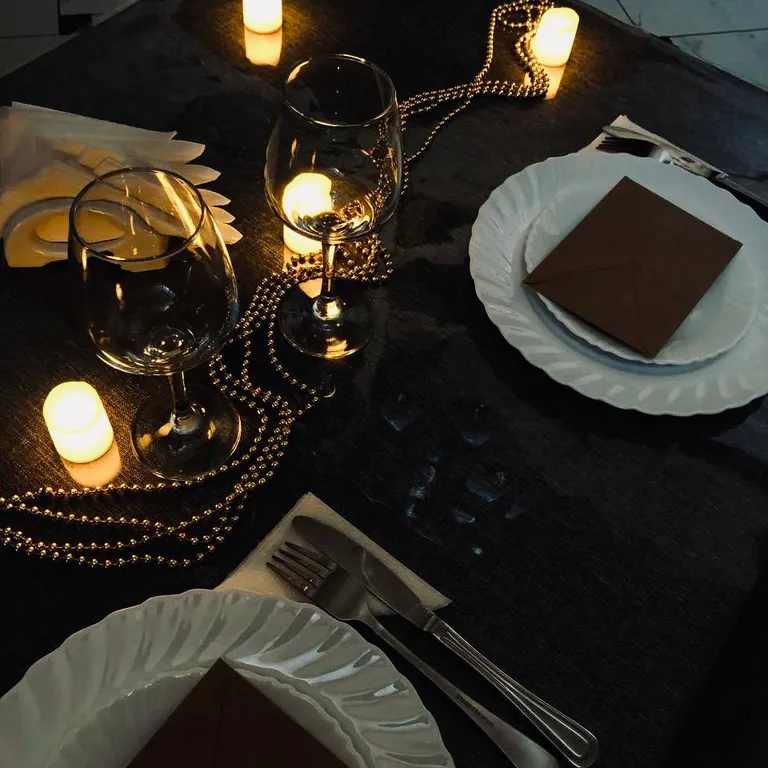 Домик на базе отдыха с бассейном 2