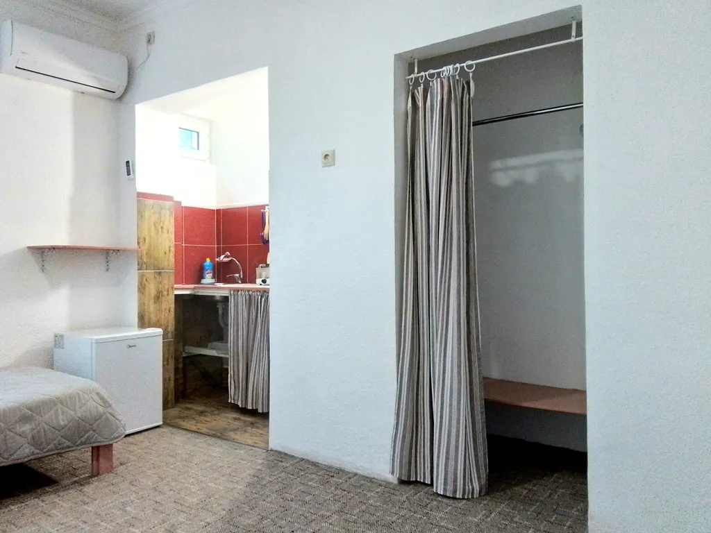 Квартира 2-комнатная Квартира — Сухум